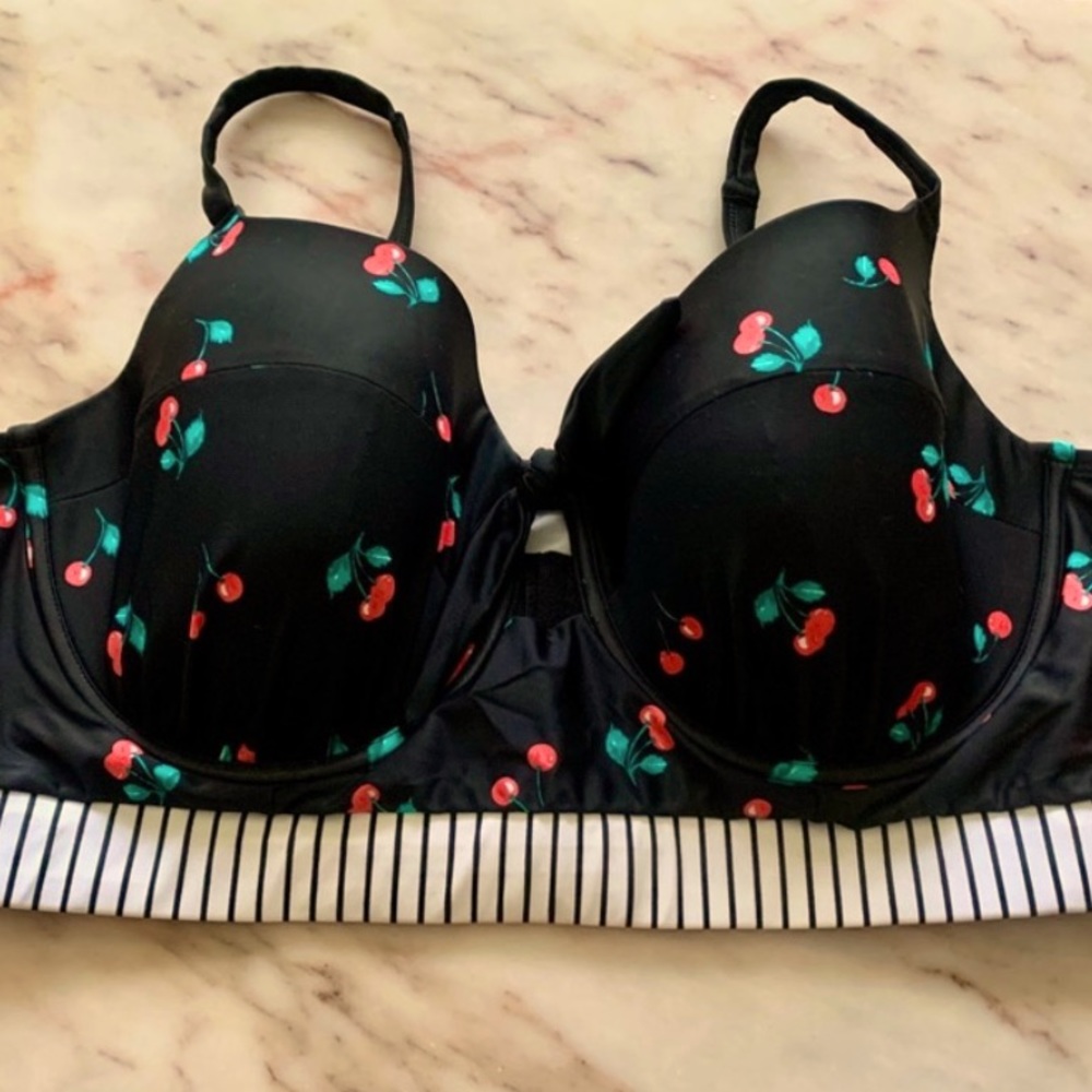 Lane Bryant Cherries Balconette Swim Top - EUC